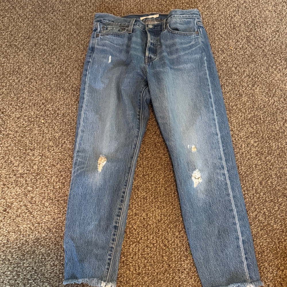 Distressed B